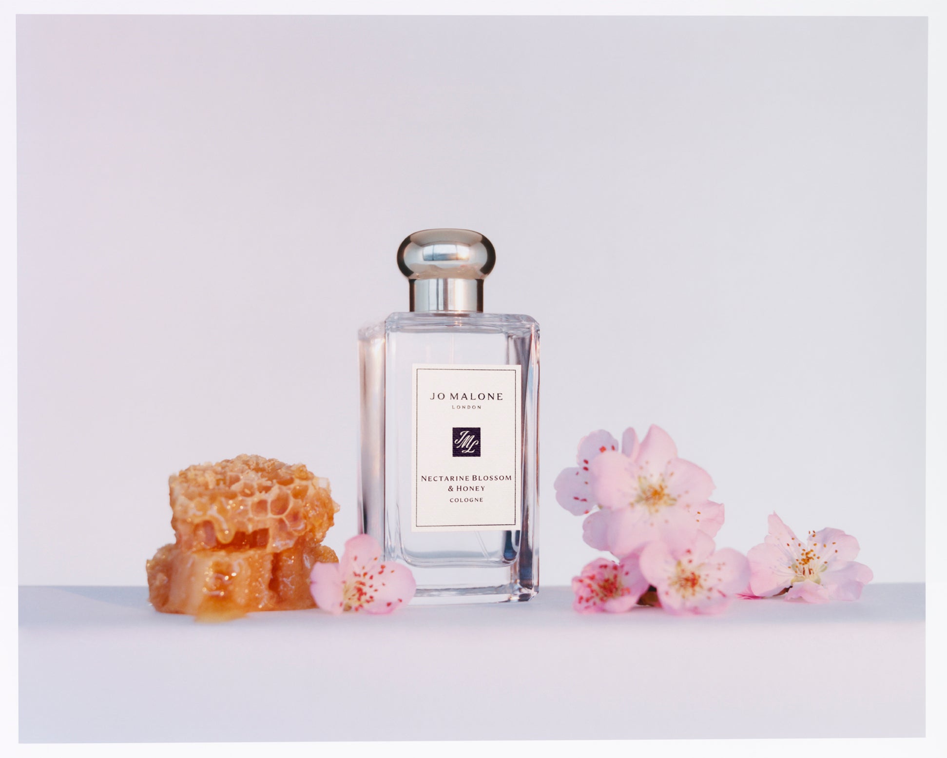 Nectarine Blossom & Honey - 1JMXY3NHS1-690251009015_03